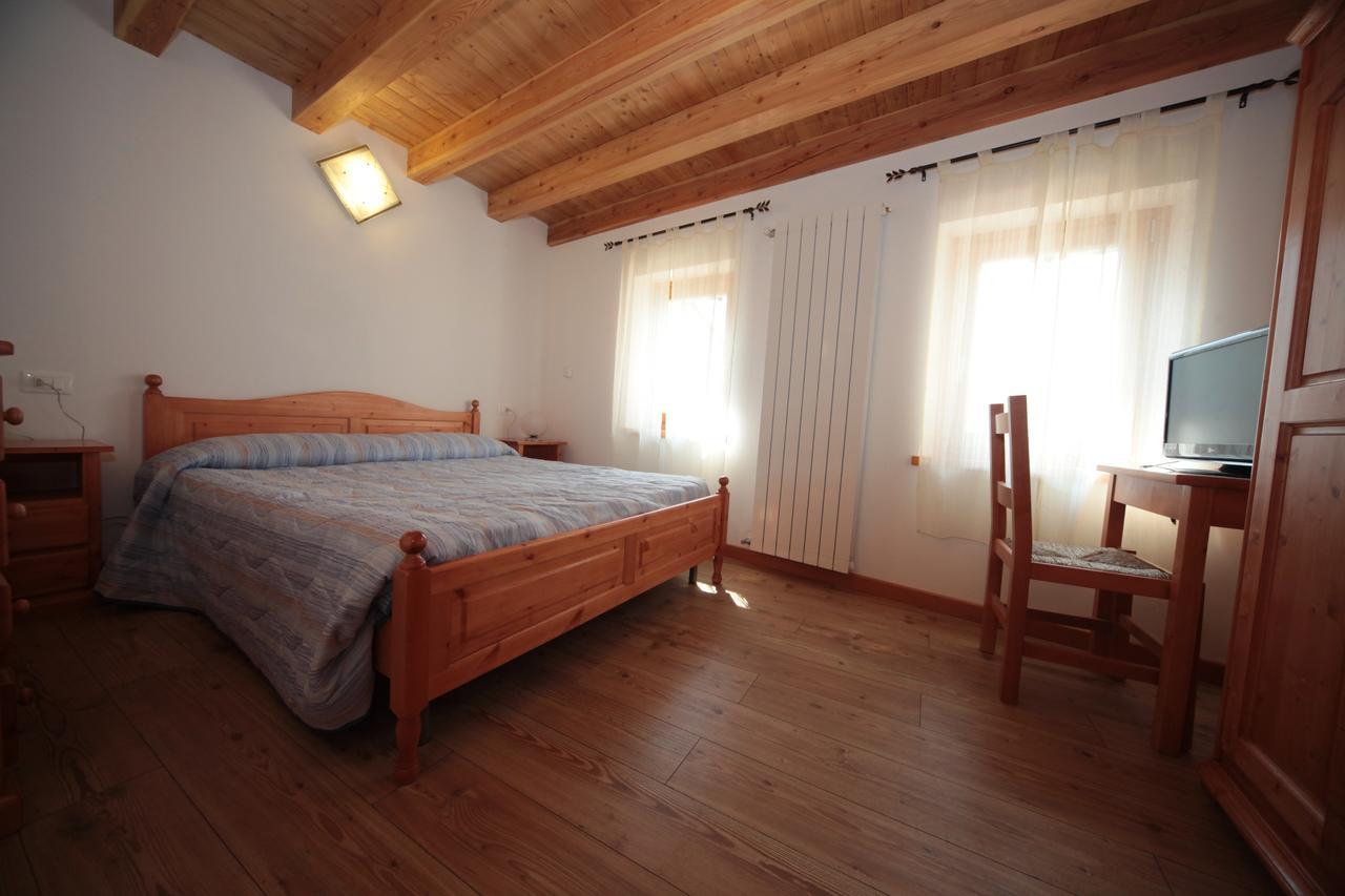 Albergo Diffuso Valcellina E Val Vajont In Erto Luaran gambar